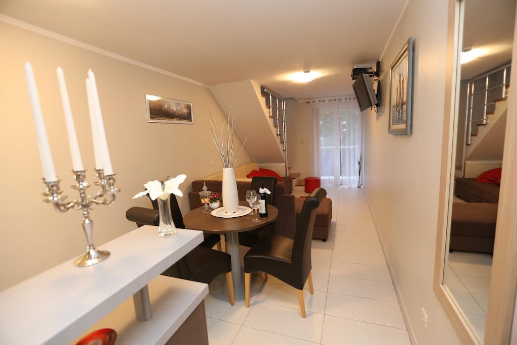 Apartments Lavica Beach Dumicic Подстрана Стая снимка